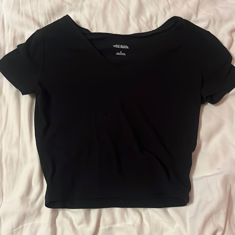Wild Fable black V neck